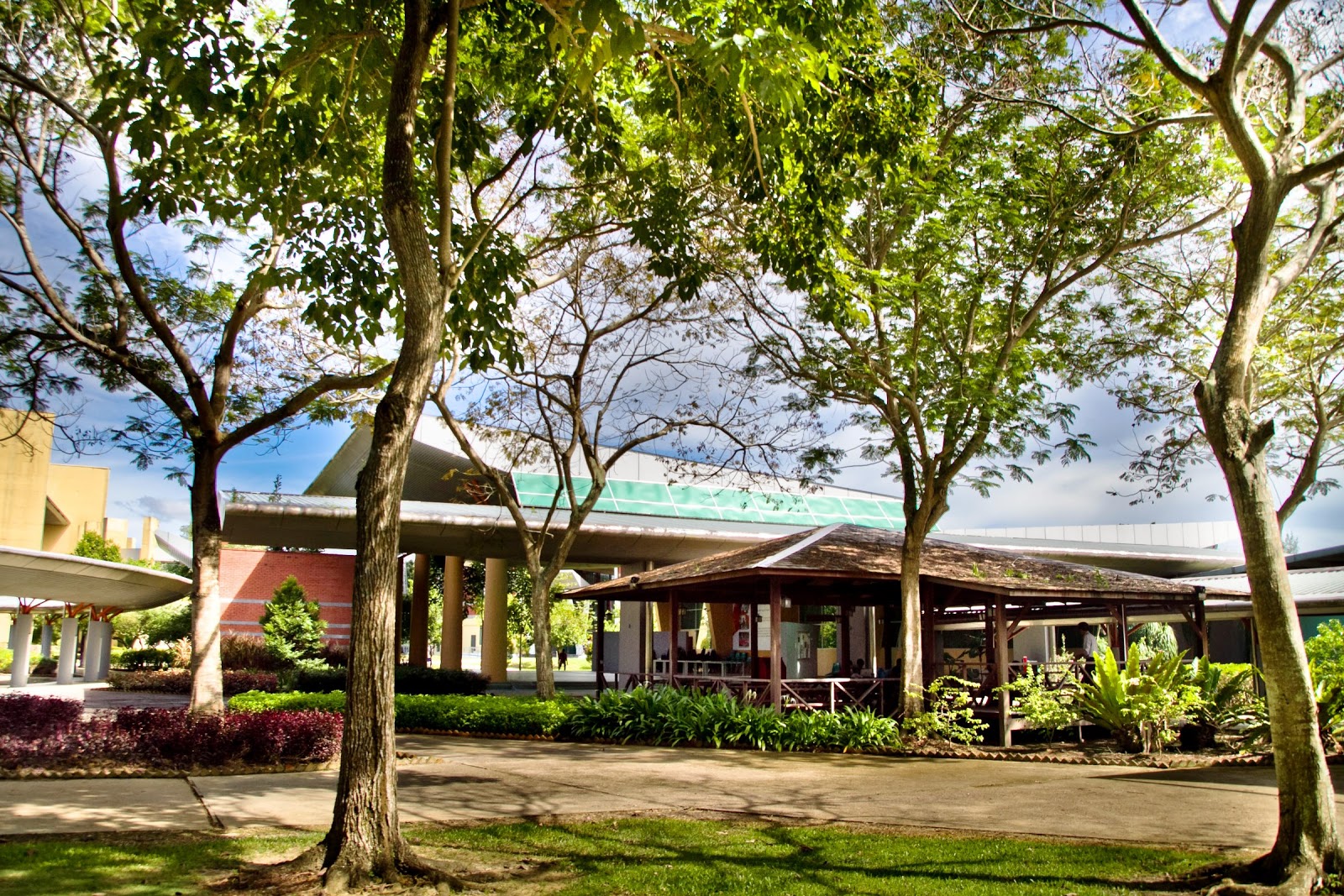 Campus thumbnail 4